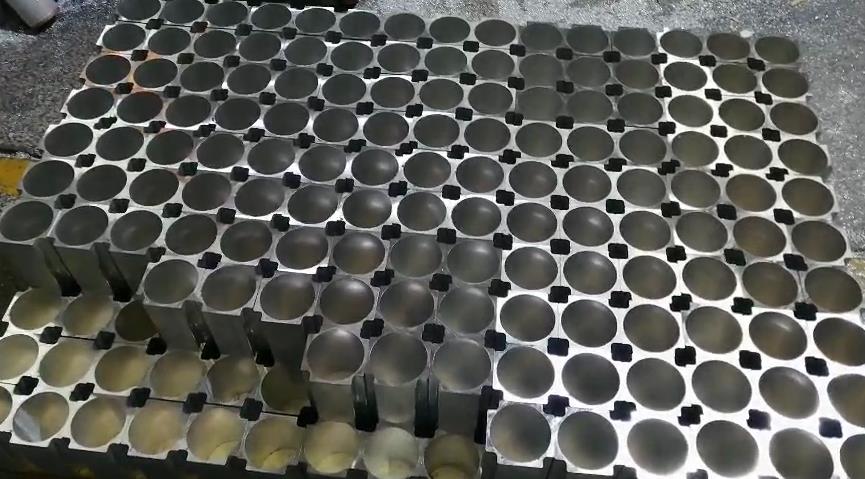 【江蘇】口碑相傳的鋁合金電動機外殼全自動切鋁機,贏得劉總認可