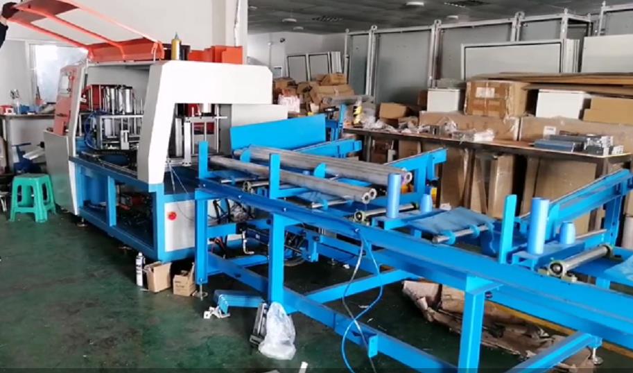 全自動上料鋸設(shè)備正在調(diào)試中-雙德譽(yù)今日車間動態(tài)