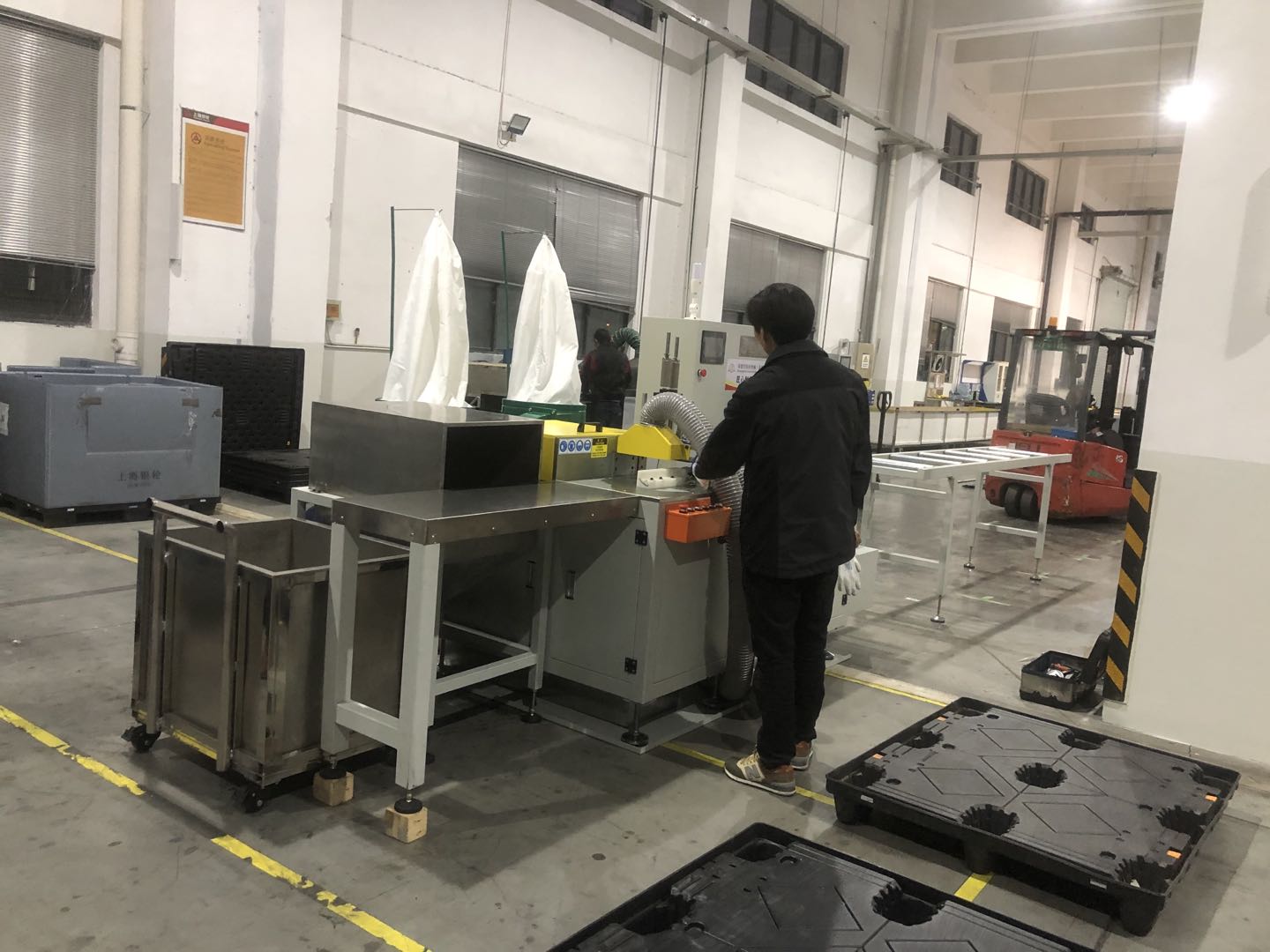 雙德譽切鋁機 雙德譽切鋁機